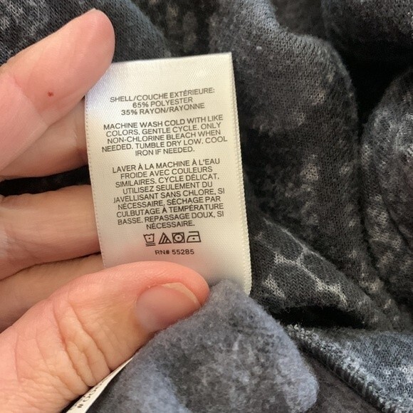 Express One Eleven Snake Skin Cold Shoulder Long Sleeve Gray Size Small - Picture 7 of 9